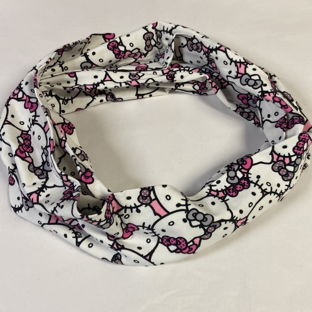 Hello Kitty Cotton Jersey Infinity Scarf Pink & Black